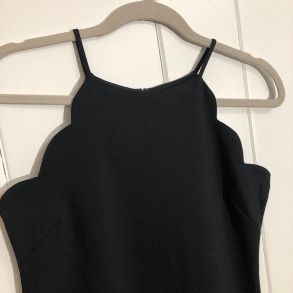 Design Lab Black Scallop Halter Dress - Picture 3 of 7